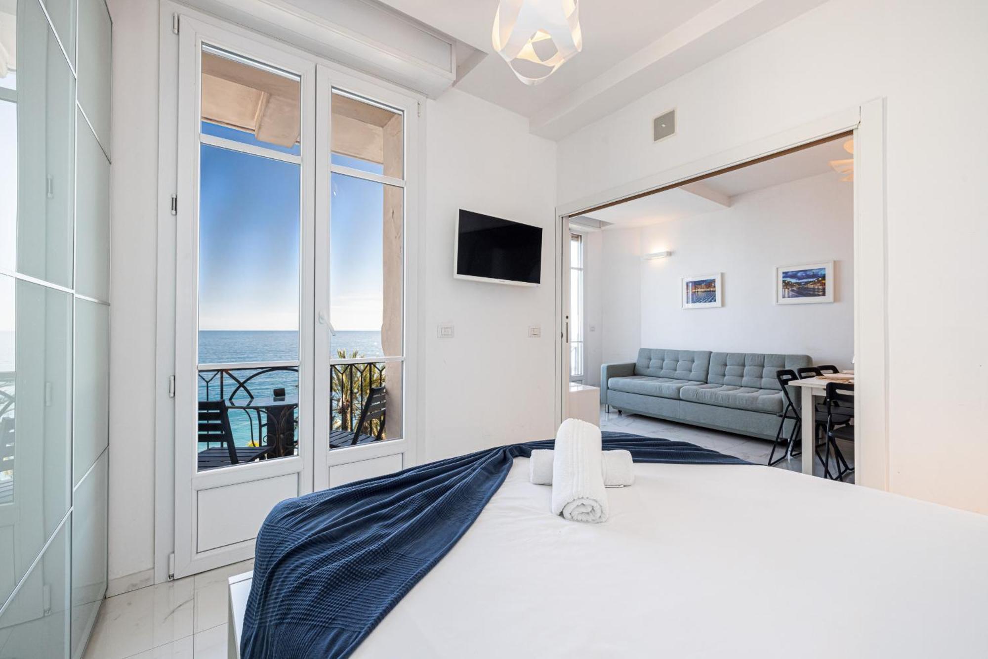 Sea View - 2 Bdr Promenade Des Anglais Ницца Экстерьер фото