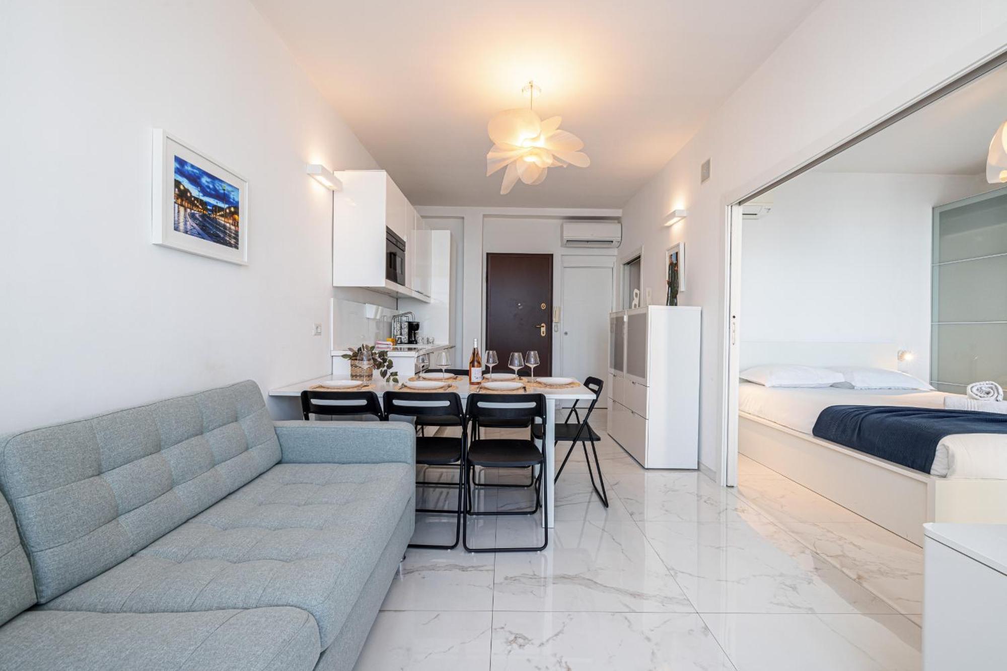 Sea View - 2 Bdr Promenade Des Anglais Ницца Экстерьер фото